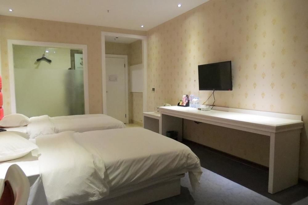 Longwang Business Hotel Liuzhou Екстериор снимка